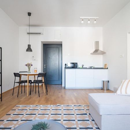 Wally Apartments By Flat White - With Elevator Ζάγκρεμπ Εξωτερικό φωτογραφία